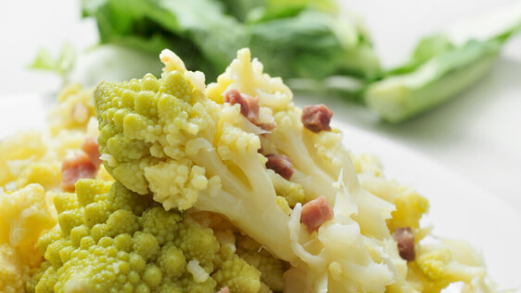Farfalle con Broccolo Romanesco e Speck - romano-ricetta