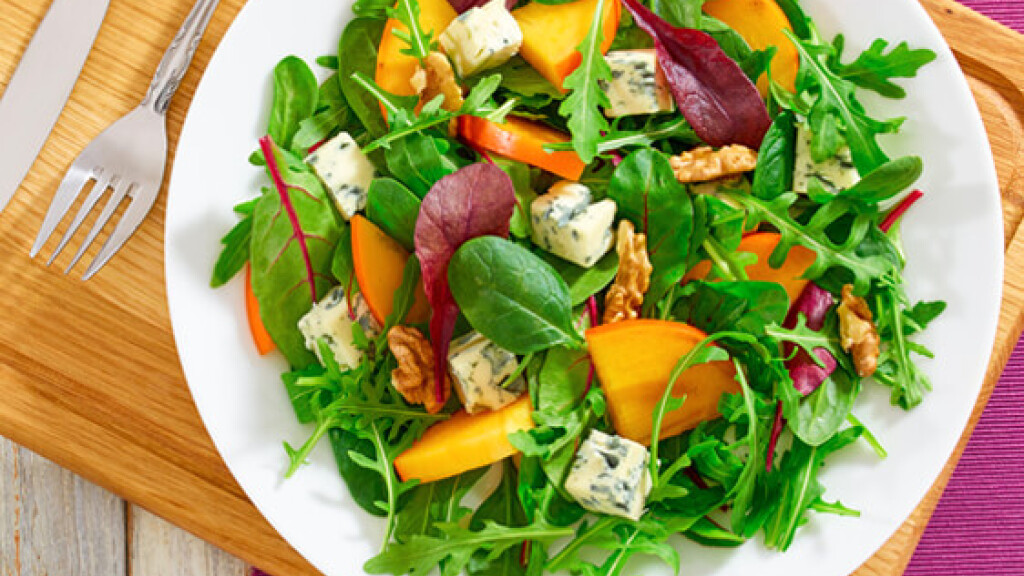 Insalata Rucola, Pesche, gorgonzola, Noci - rucola-ricetta