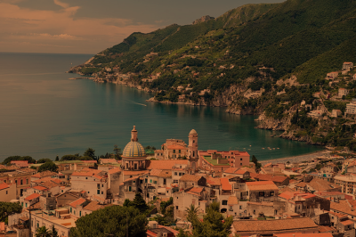 Vietri sul Mare: la porta della Costiera Amalfitana