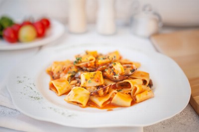 Calamarata alla napoletana - pasta-calamarata-napoletana
