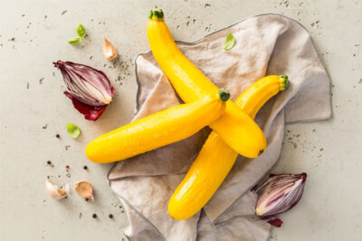 Zucchina gialla - zucchina gialla